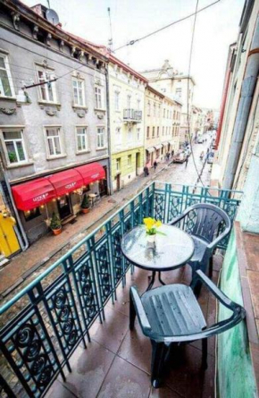 Апартаменты с балконом в самом центре